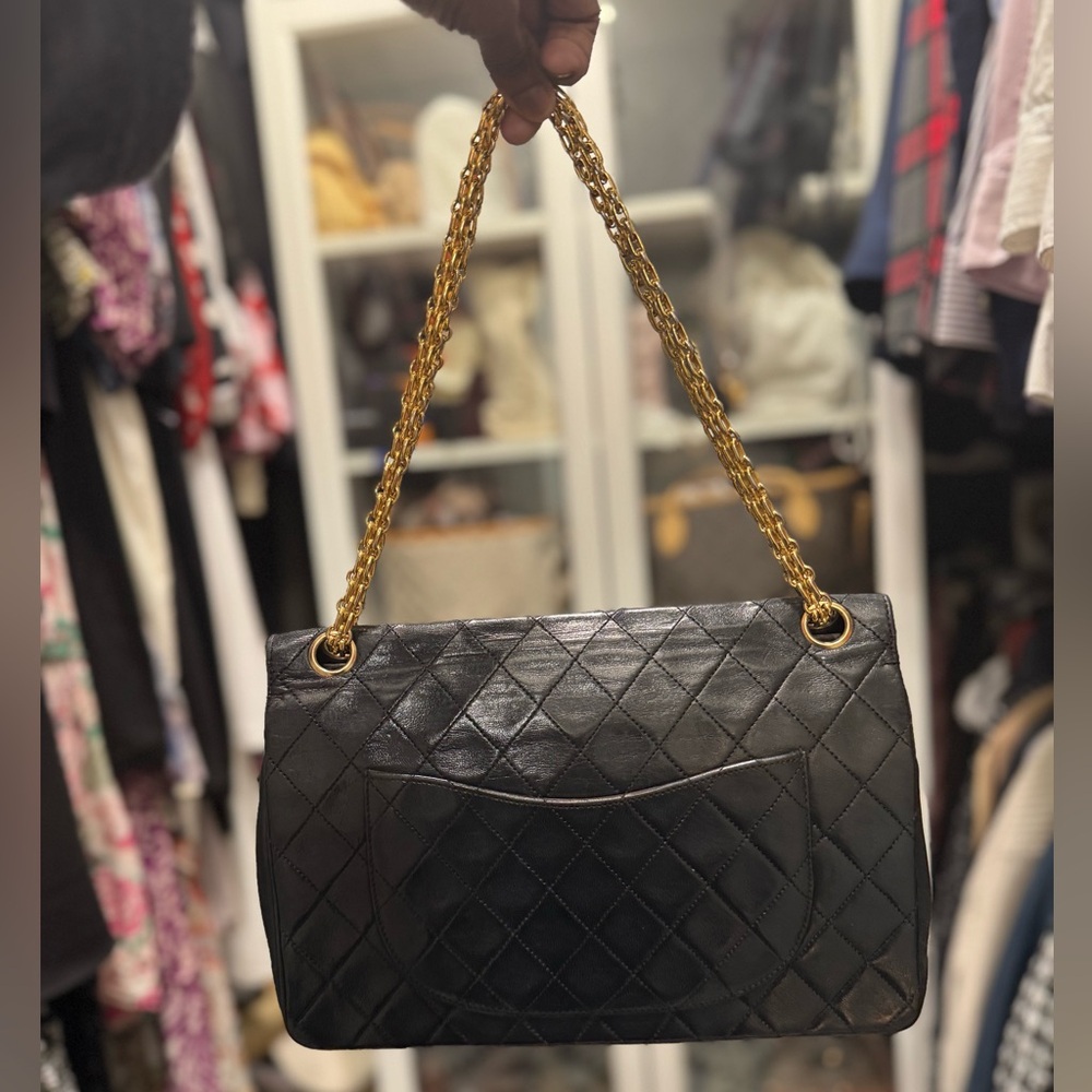 CHANEL Black Quilted Lambskin Shoulder Bag with 24k Gold Hardware - Picture 12 of 12
